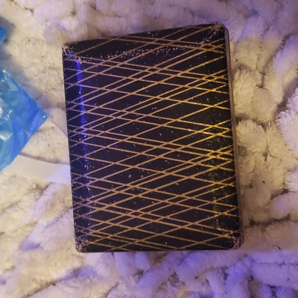 Vintage flame crest lighter - Picture 6 of 6